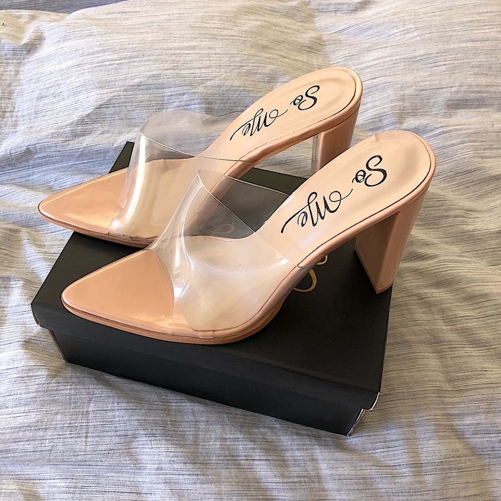 Pink/Nude heels